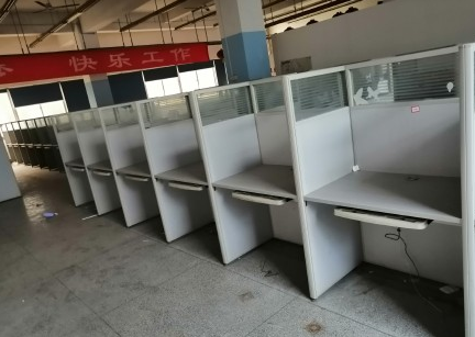 長(zhǎng)沙回收辦公家具，大班臺(tái)椅子回收，回收會(huì)議桌檔案柜，二手真皮沙發(fā)回收